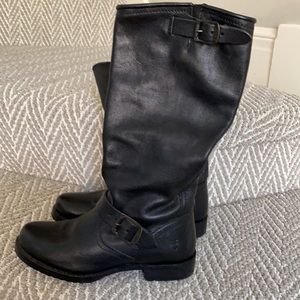 Brand new Frye boots, size 7
